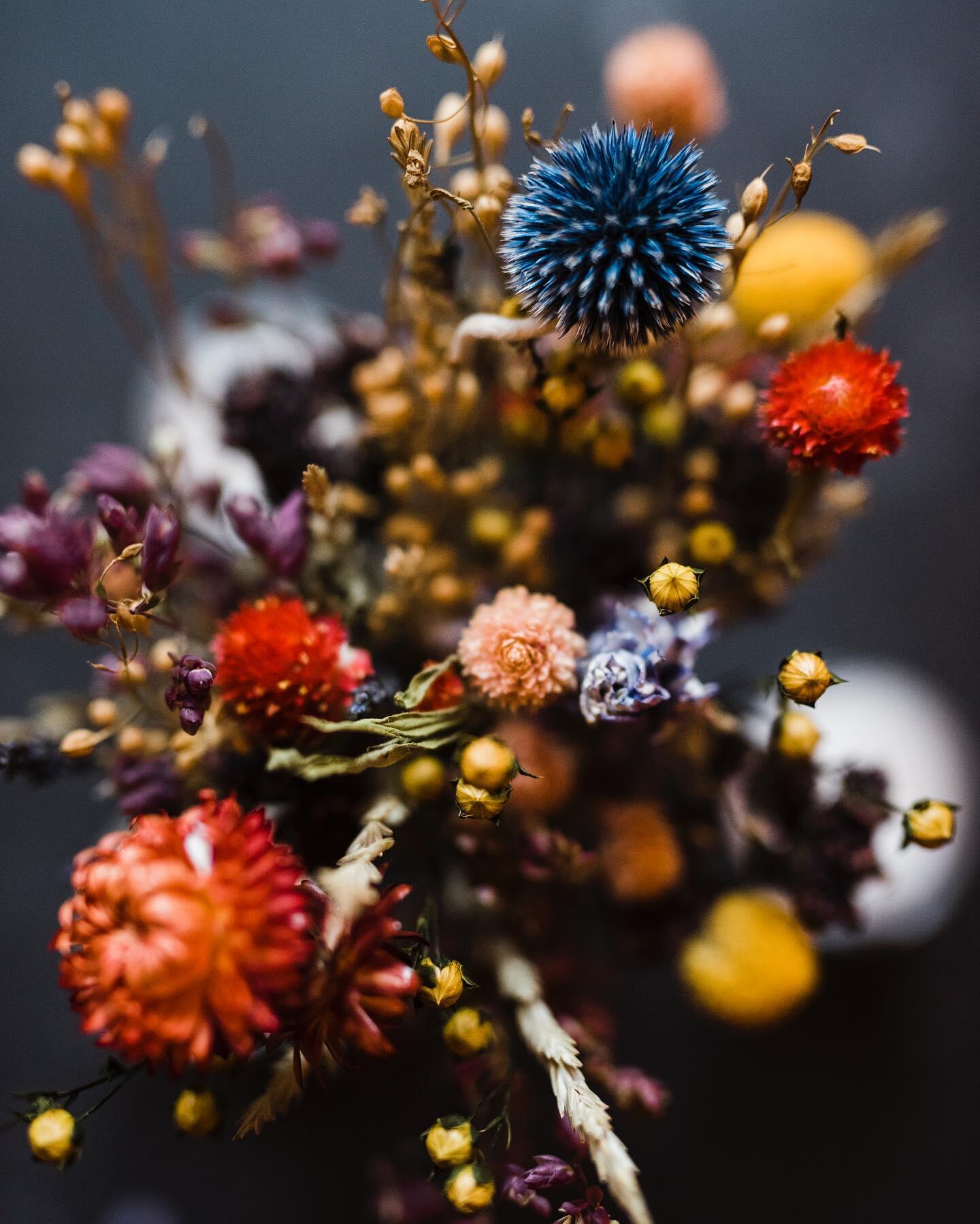 the Rave a customer celebration with fall dried flower arrangement with thistle 