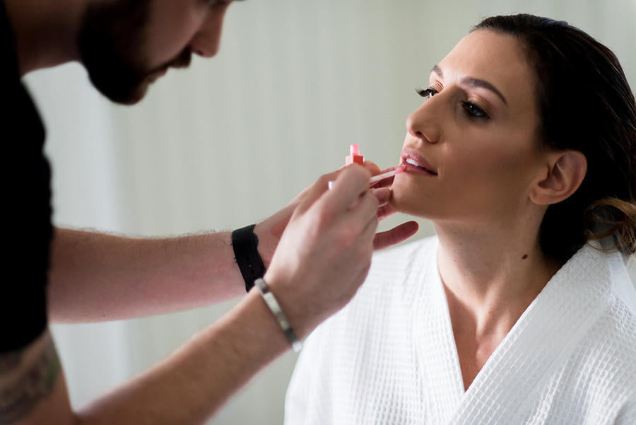 bride getting ready wedding day