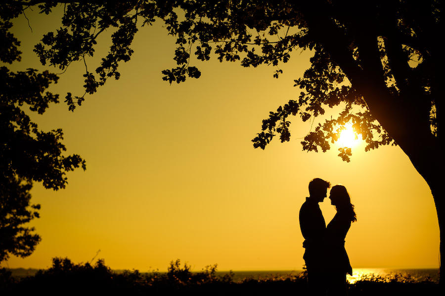 sun couple silhouette 